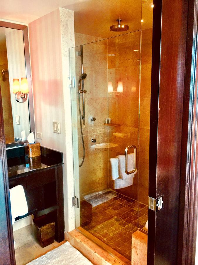 Apartment At De Soleil Hotel On Ocean Drive マイアミビーチ エクステリア 写真