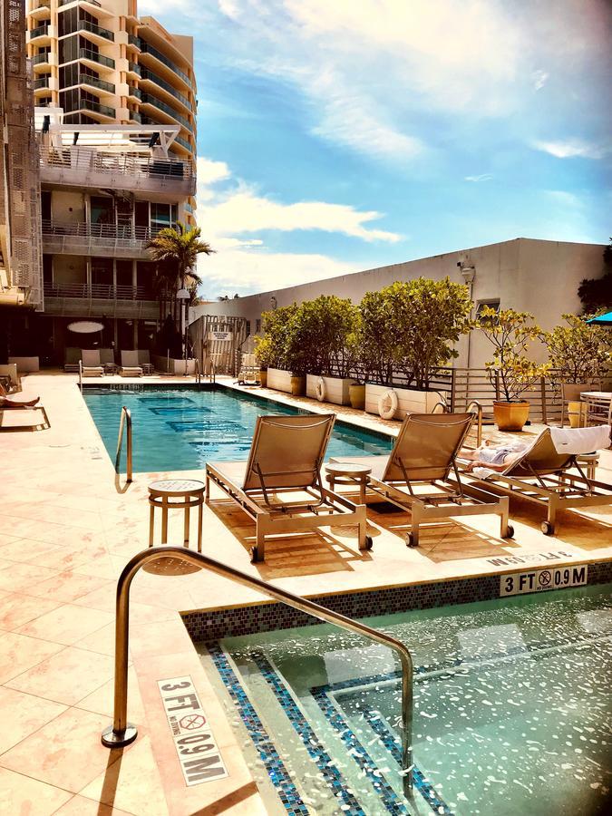 Apartment At De Soleil Hotel On Ocean Drive マイアミビーチ エクステリア 写真
